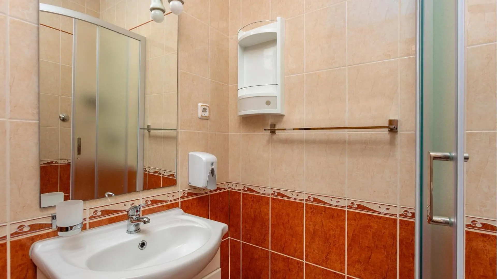 Lovely Apartment In Dramalj With Kitchen