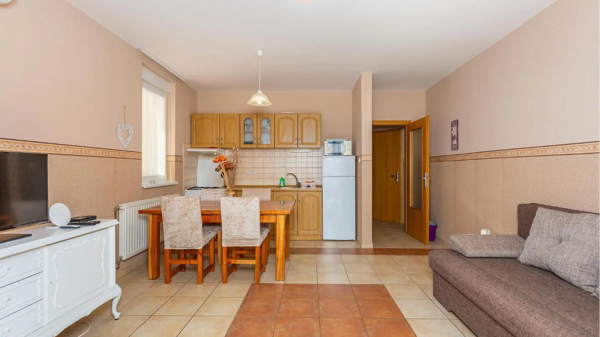 Lovely Apartment In Dramalj With Kitchen